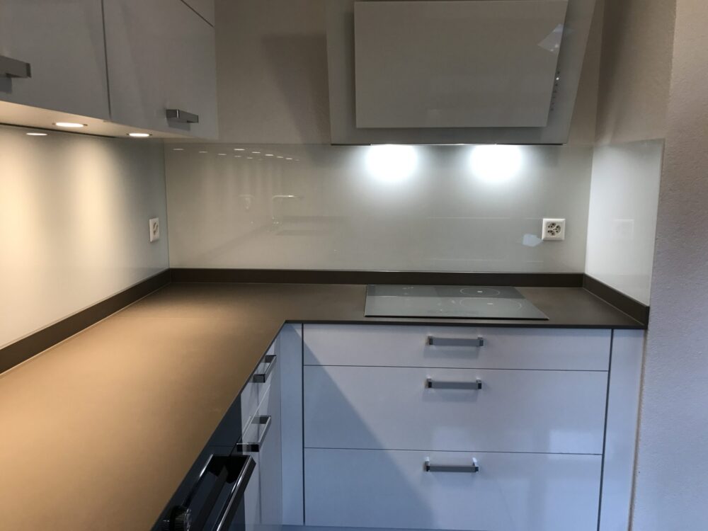 Crédence de cuisine sur mesure Toqani SA 4