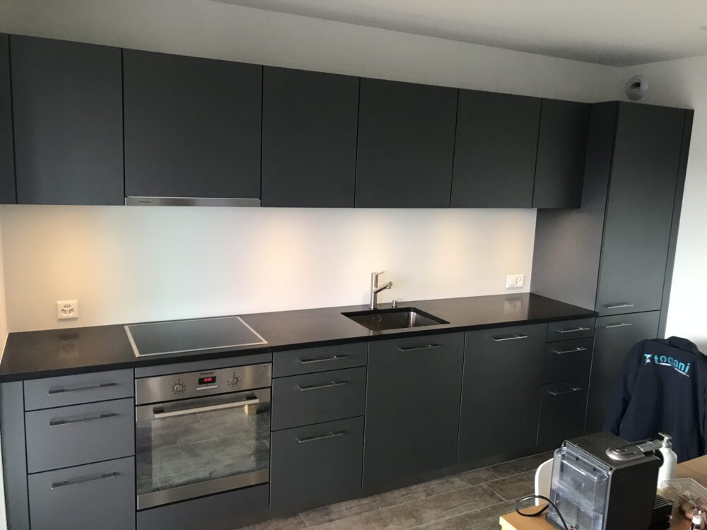 Crédence de cuisine sur mesure Toqani SA 8