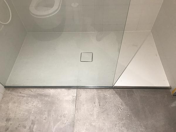 Douche sur mesure Toqani SA 2