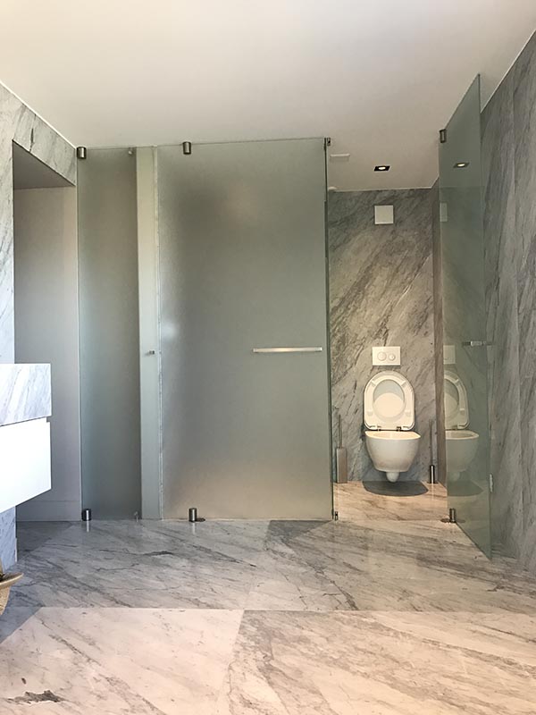 Douche sur mesure Toqani SA 9